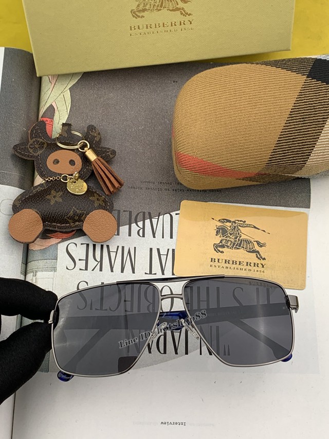 BURBERRY專櫃新款高品質太陽鏡 巴寶莉男士太陽眼鏡正版蛤蟆 B22 mmyj2019